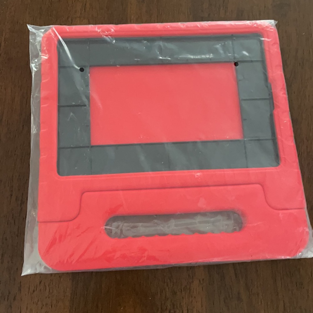 Red kids I pad case